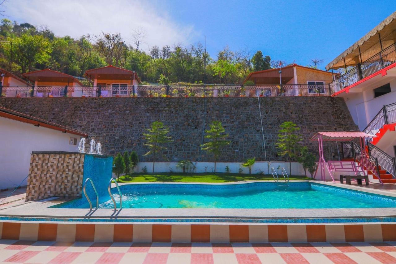 V Resorts Brv Resort ムスーリー エクステリア 写真