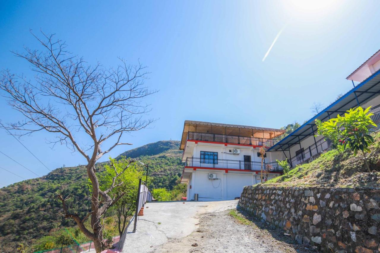 V Resorts Brv Resort ムスーリー エクステリア 写真