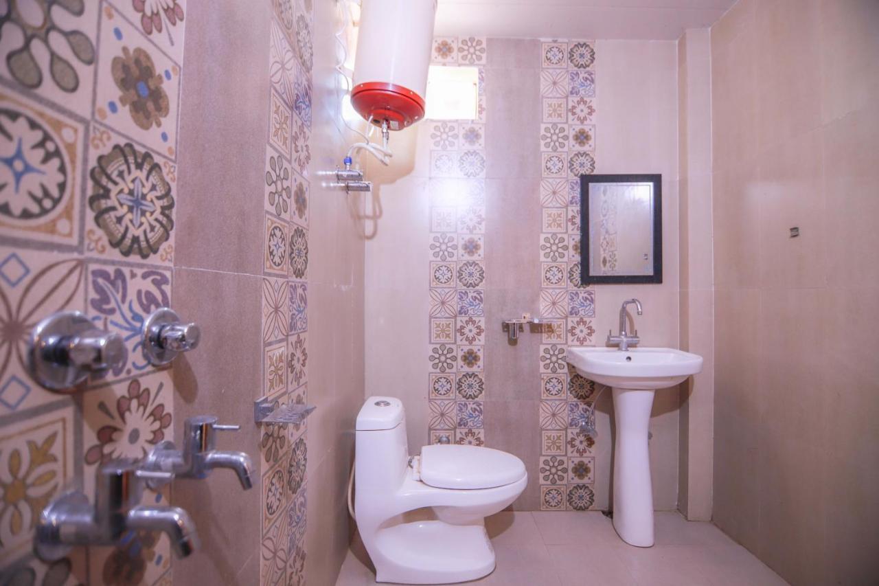 V Resorts Brv Resort ムスーリー エクステリア 写真